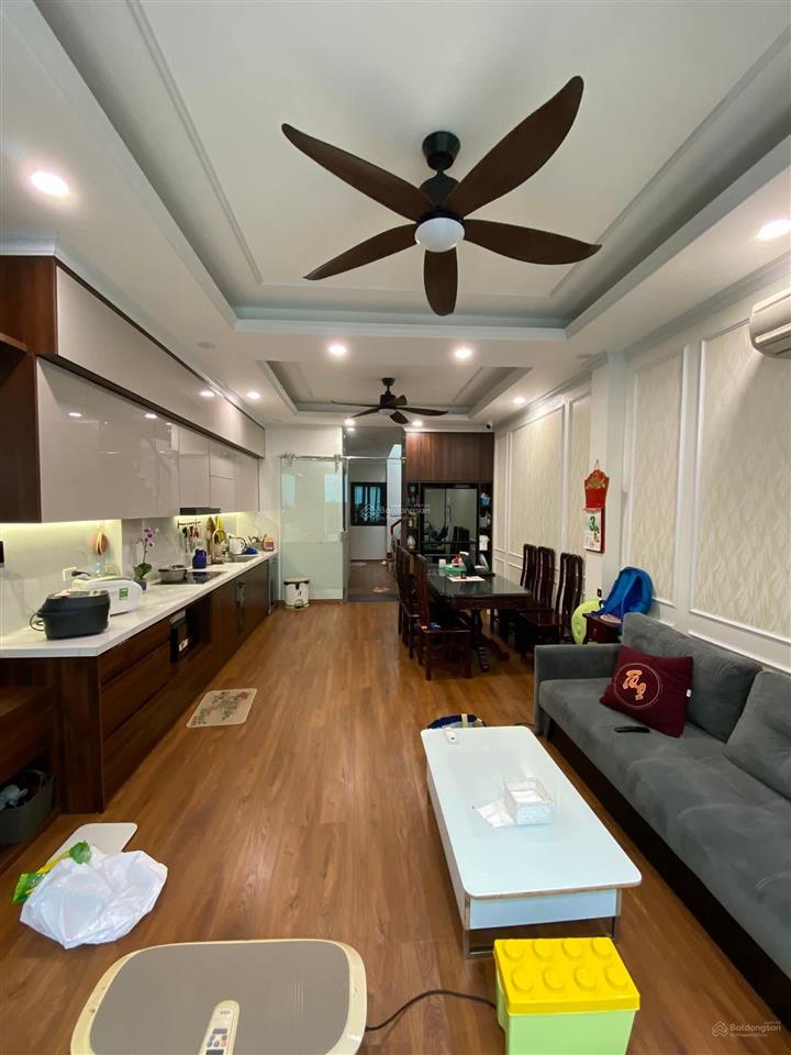 Bán nhà ô tô tránh hoàng quốc việt, cầu giấy 6 tầng mt 5m 19 tỷ có thương lượng