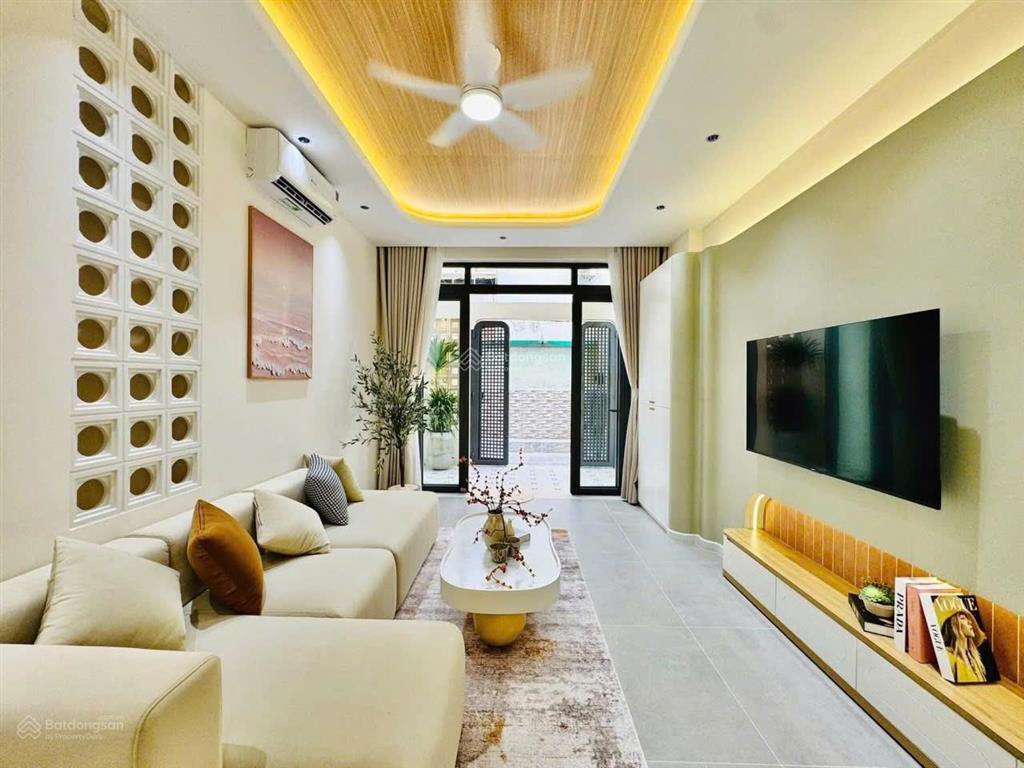 Bán nhà hẻm xe hơi 1 sẹc sát mt đường phạm văn chiêu, p.9, 3,7 x 16, 3pn giá 6.75 tỷ tl