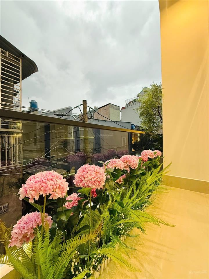 Bán nhà hẻm 3m sát hẻm xe hơi đường phạm văn chiêu, p.8, 4,5 nh 4,8 x 13, giá 5.39 tỷ tl