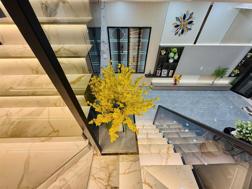 Bán nhà hẻm 3m sát hẻm xe hơi đường phạm văn chiêu, p.8, 4,5 nh 4,8 x 13, giá 5.39 tỷ tl