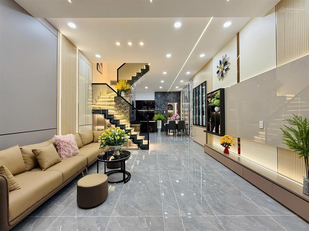 Bán nhà hẻm 3m sát hẻm xe hơi đường phạm văn chiêu, p.8, 4,5 nh 4,8 x 13, giá 5.39 tỷ tl