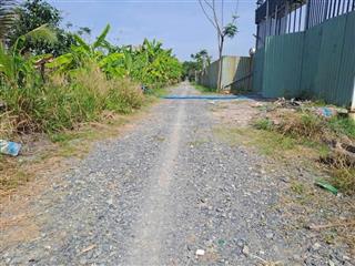 Đất góc 2 mặt tiền rạch xã đông thạnh, hóc môn dt 1950m2, có 200m thổ cư, tặng gpxd