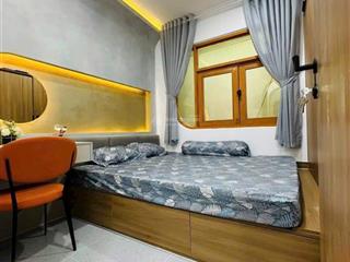 Chủ kẹt tiền bán gấp nguyễn tất thành f13 quận 4 giá 2 tỷ 690