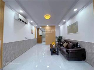 Chính chủ cần bán gấp nhà 3/2, phường 4, quận 10 gía 3 tỷ 450
