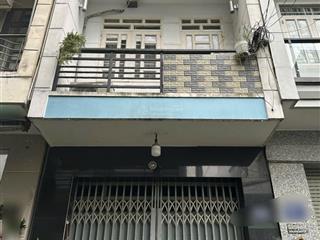 Cần tiền bán gấp căn nhà đường phạm ngũ lão f1 gò vấp. giá 2 tỷ 860.