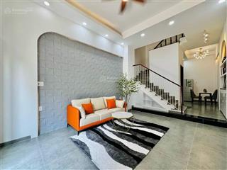 Xoay vốn bán nhà nguyễn phúc chu phường 12 tân bình . giá chỉ 2 tỷ 890