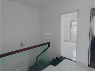 Kẹt tiền. bán gấp nhà hẻm số đặng văn ngữ, phường 14, phú nhuận giá 2 tỷ 980