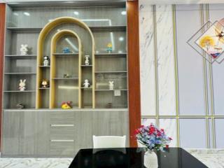 Chính chủ cần bán nhà ngay bùi hữu nghĩa f2 bình thạnh . giá 3 tỷ 450