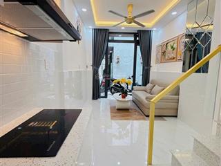 Bán nhanh nhà siêu đẹp ngay hòa hưng p13 quận 10 giá chỉ 5 tỷ 250