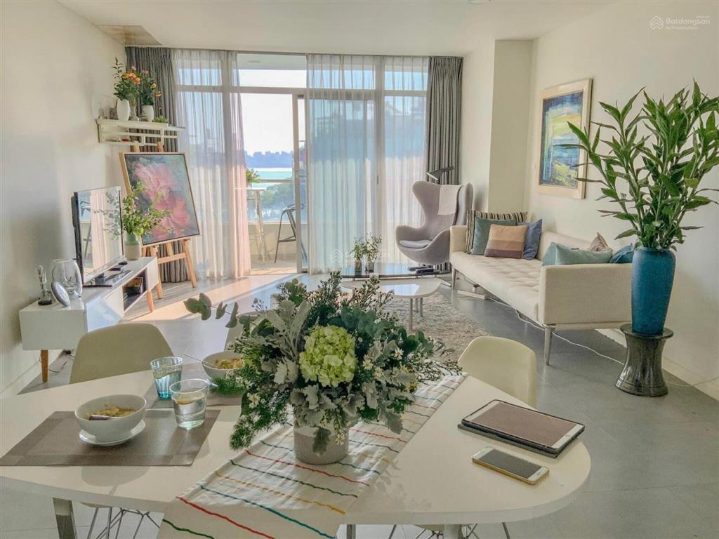 Cc watermark lạc long quân, căn góc view thẳng hồ tây, 123m2, 3 p. ngủ, tầng 12, full nt, 18.6 tỷ