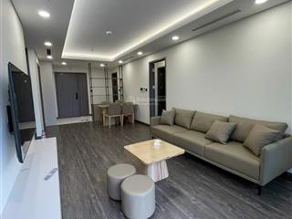 Cho thuê căn hộ 3pn 2wc, căn góc 107m2 rộng nhất dự án, giá 20tr/tháng full nội thất