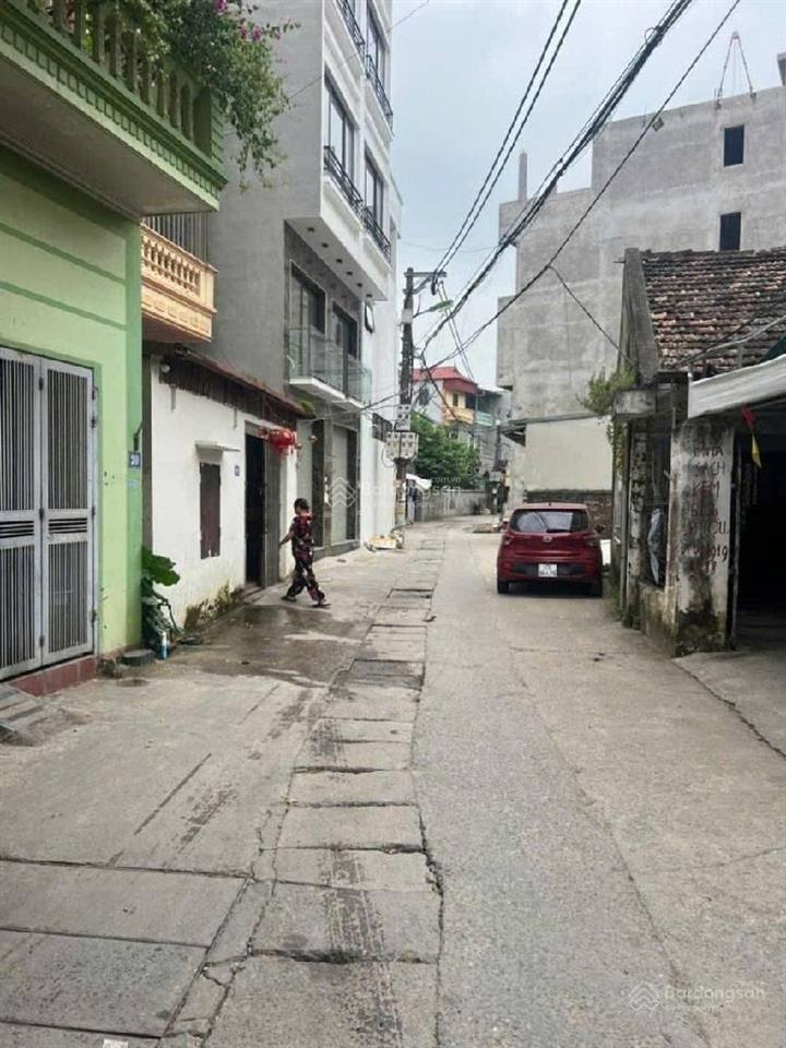 Đất liên mạc ô tô to thông các ngả hiếm có nở hậu 8,2 tỷ