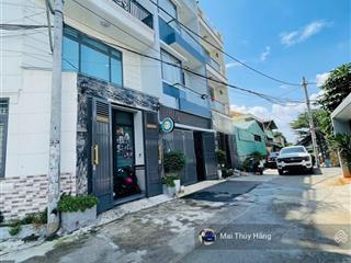 Hiếm  nhà 2 tầng kiên cố ngay tô ngọc vân gần chung cư sunview  giá 5.2 tỷ  hxh  hoàn công đủ