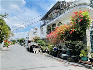 Duy nhất 1 căn vị trí siêu đẹp đường 10m thông  ngang 5m vuông vức giá 7.4 tỷ