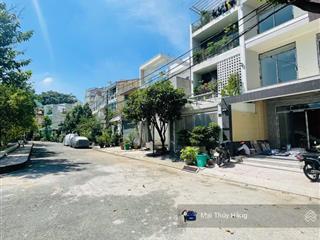 Giá tốt  giảm 1 tỷ bán nhanh đất trường thọ gần ga metro  ngang 5 vuông vức  ko lỗi phong thủy