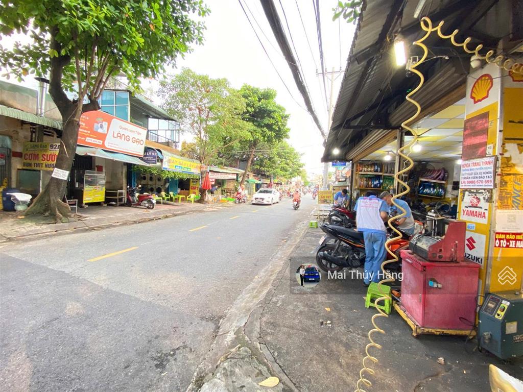 Mặt tiền linh tây cách phạm văn đồng 100m ,ngay đại học cảnh sát vị trí ngay trung tâm cực phẩm