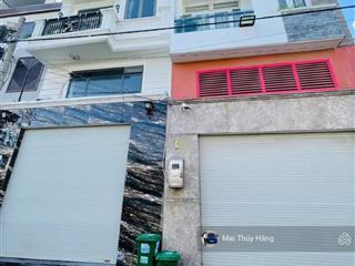 Ngay phạm văn đồng gần chung cư 4s  nhà đẹp 4 tầng hẻm xe hơi thông  đường 6m sạch đẹp