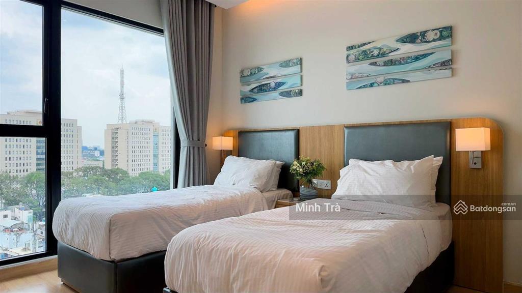 Cho thuê gấp căn hộ kingston, phú nhuận, 60m2, 2pn lớn, nhà đẹp, giá 15 tr/th.  0939 125 ***