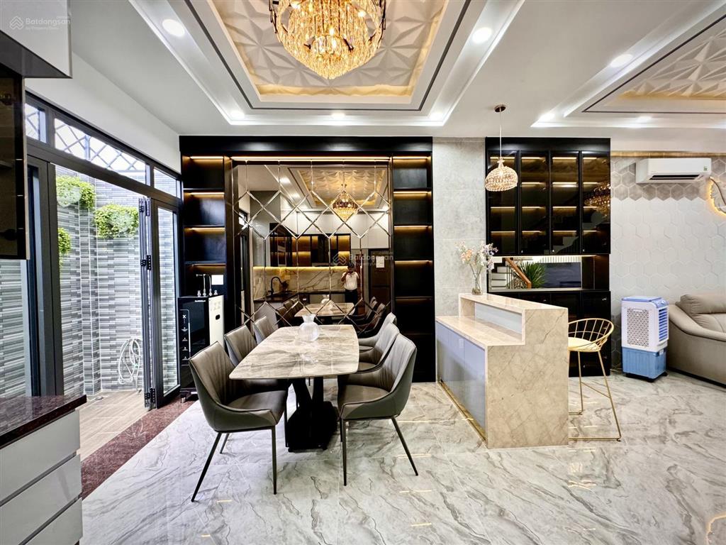 Bán nhà sổ riêng 84,2m2 hoàn công đầy đủ full nội thất kdc green riverside nhà bè