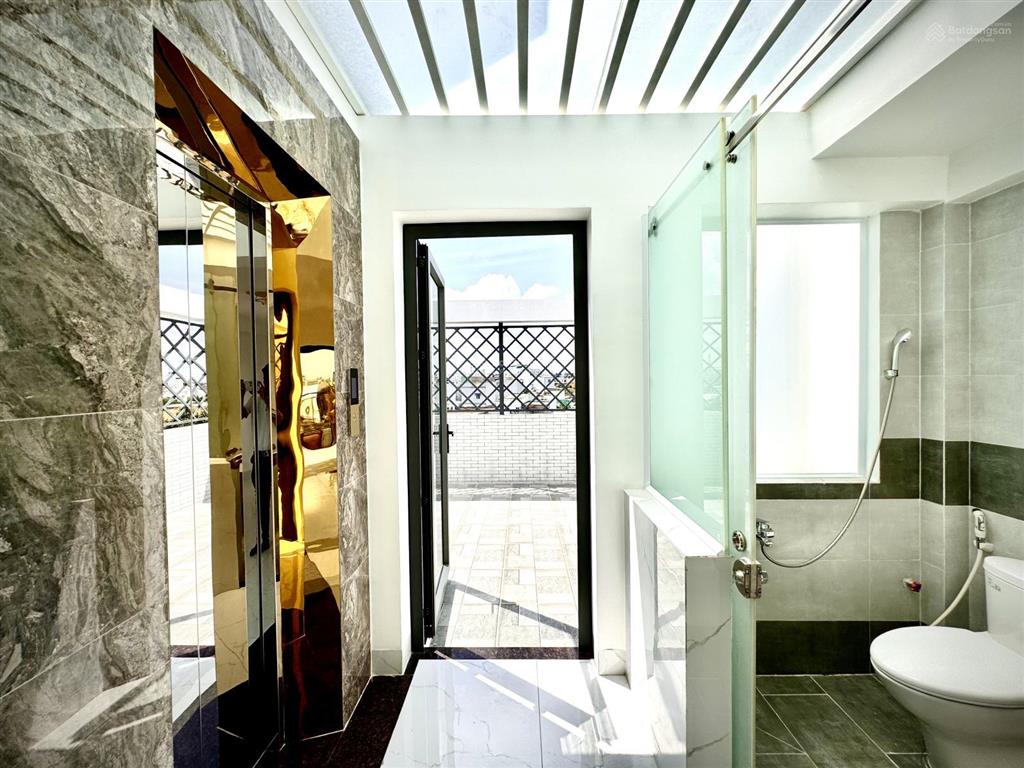 Bán nhà sổ riêng 84,2m2 hoàn công đầy đủ full nội thất kdc green riverside nhà bè