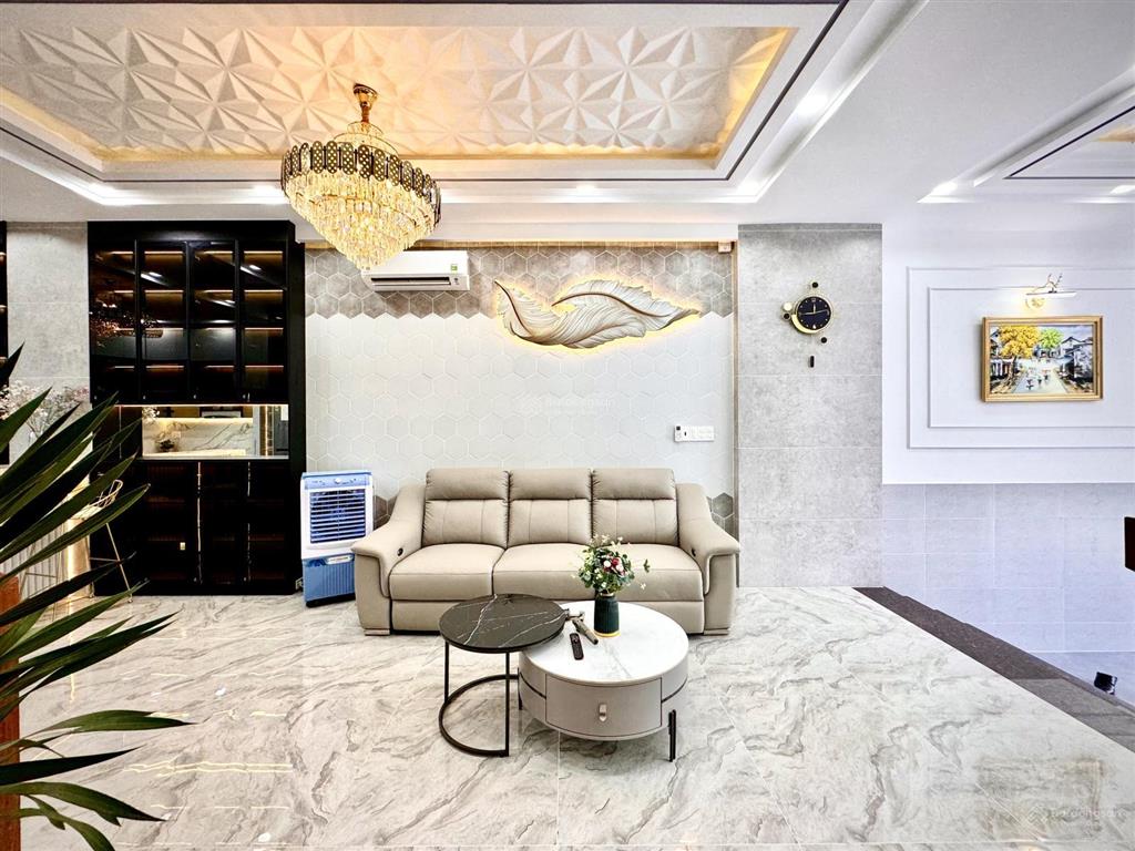 Bán nhà sổ riêng 84,2m2 hoàn công đầy đủ full nội thất kdc green riverside nhà bè