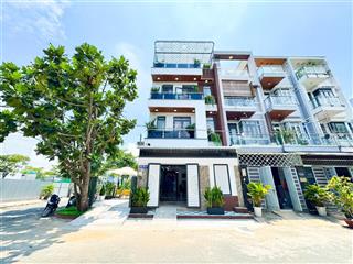 Bán nhà sổ riêng 90,4m2 hoàn công 4 tầng, full nội thất  đất dư sân vườn ngoài sổ 67m2