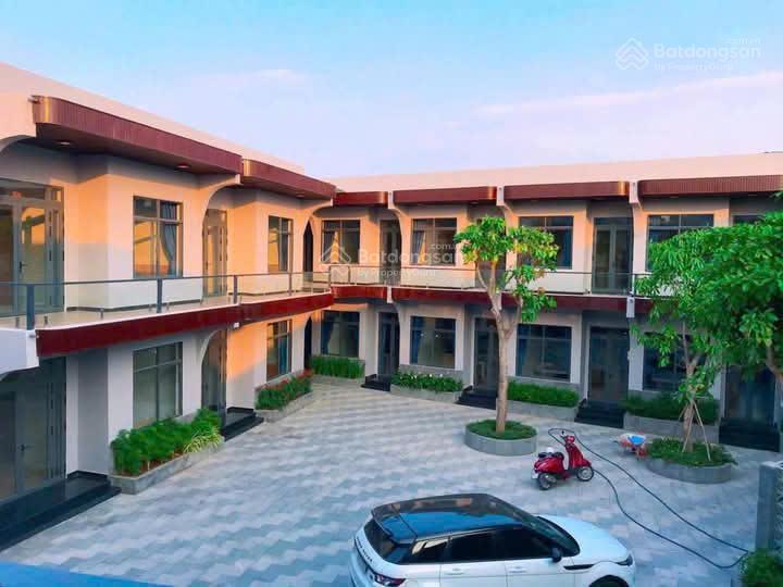 Bán lô góc 650m2 làng tây cửa lấp, phố du lịch trần hưng đạo. cả làng làm du lịch, gần biển giá tốt