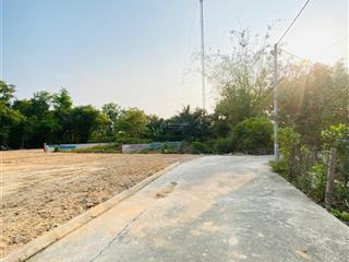 Bán lô góc 500m2 rẻ 1 xẹc đường cây thông trong, giá cực tốt chỉ 3,2 tỷ, mặt tiền siêu rộng 15,44m