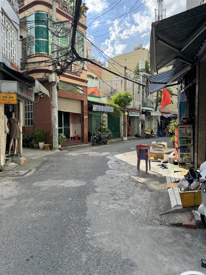 60m2  hẻm 5m  thoại ngọc hầu  4x15m  nhà 2 tầng  3pn  hơn 4 tỷ