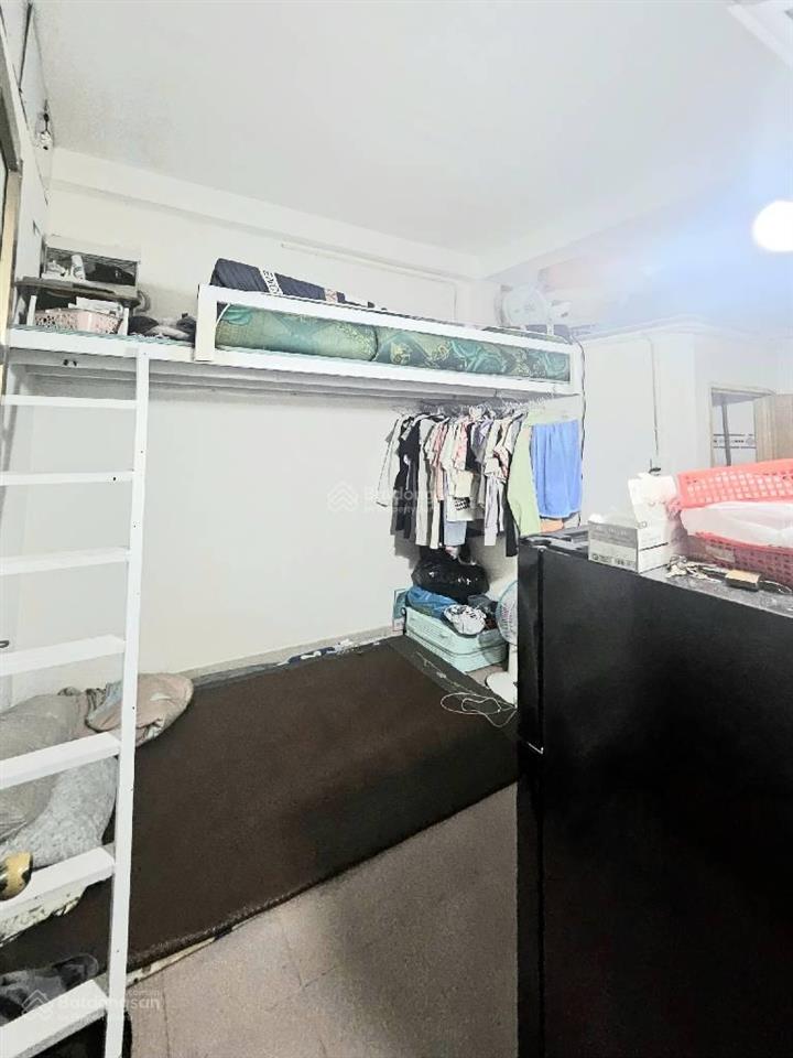 Khu bàu cát69m2nhà 3 tầng btct4x18có 10pndòng tiền 35 triệu/ thángnhỉnh 7tỷ