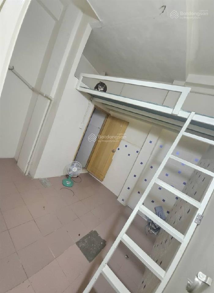 Khu bàu cát69m2nhà 3 tầng btct4x18có 10pndòng tiền 35 triệu/ thángnhỉnh 7tỷ