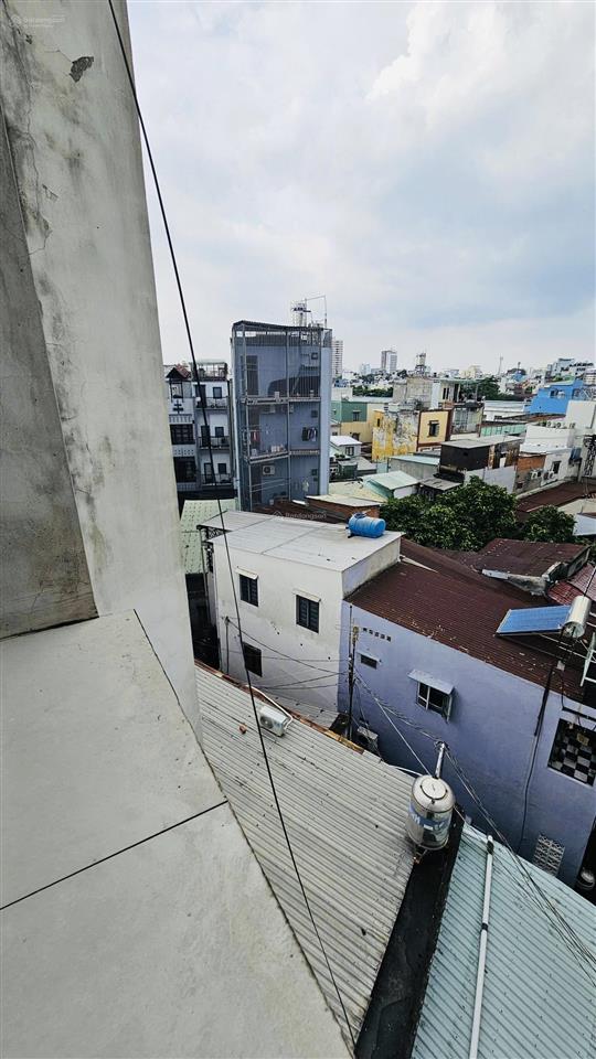 Q3căn hộ dịch vụ70m2 nhà 6 tầng  thang máy  h.công  cho thuê 60tr/th  hxh  nhỉnh 12 tỷ