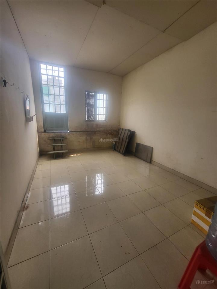 Mặt tiền kinh doanh lạc long quân, chợ bình thới, q11, gần cv đầm sen, nhà 3 tầng, 39m2, nhỉnh 4 tỷ