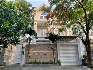 Bán gấp biệt thự siêu đẹp mt đường số 18, an phú, q.2, 10x20m, hầm + 3 tầng  giá 59 tỷ