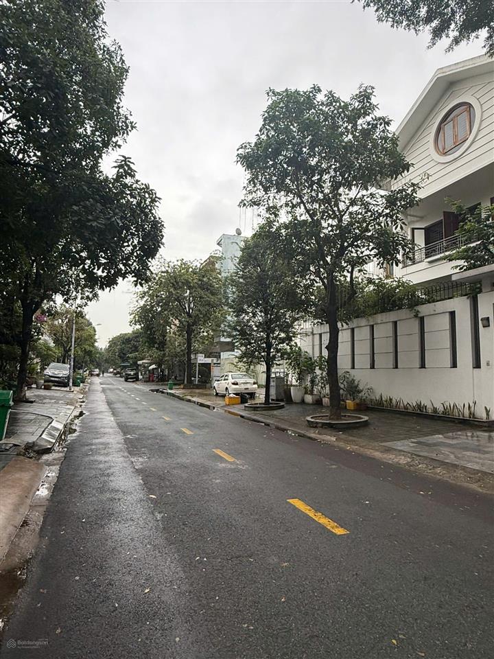 Villa đẹp mặt tiền đỗ pháp thuận  an phú quận 2, diện tích 16x20m 320m2, h + 4 tầng, giá 95 tỷ