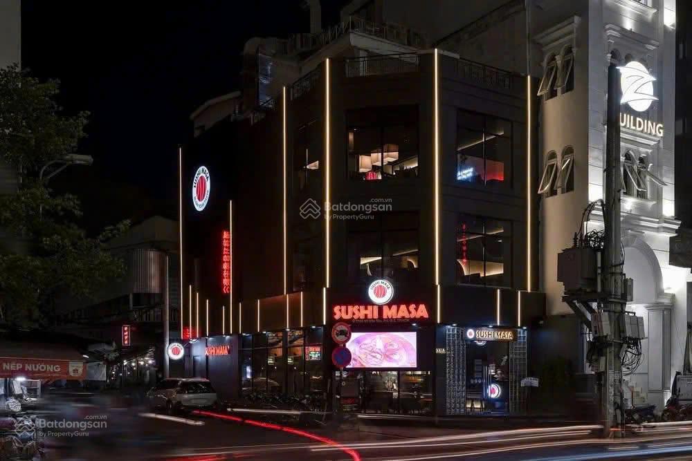 Độc tôn! góc 3mt võ văn tần, phường 5, quận 3, 8x18m  3 tầng  hđt 280 triệu, giá 100 tỷ