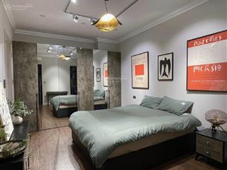 Bán nhà cổ linh long biên hà nội diện tích  90m2 x 4,9m x 6 tầng x 37 tỷ view hồ công viên