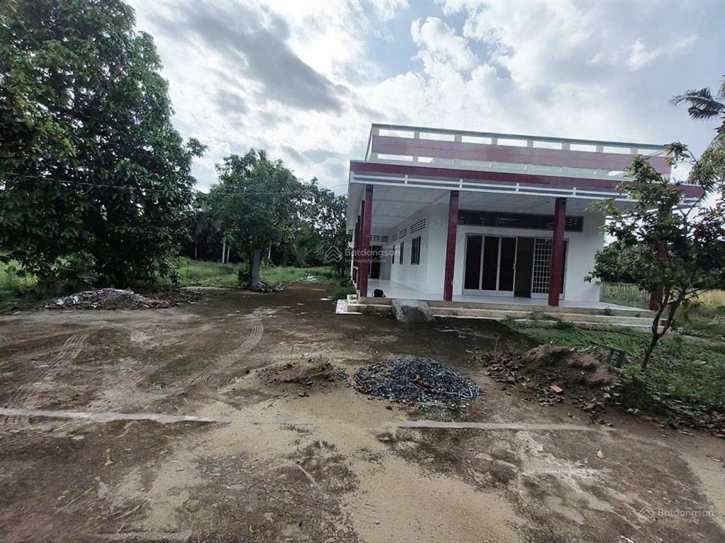 Siêu phẩm đất vườn 15,579m2 có nhà vườn 3pn sát cầu rạch miễu 2 (800m) mới thông xe