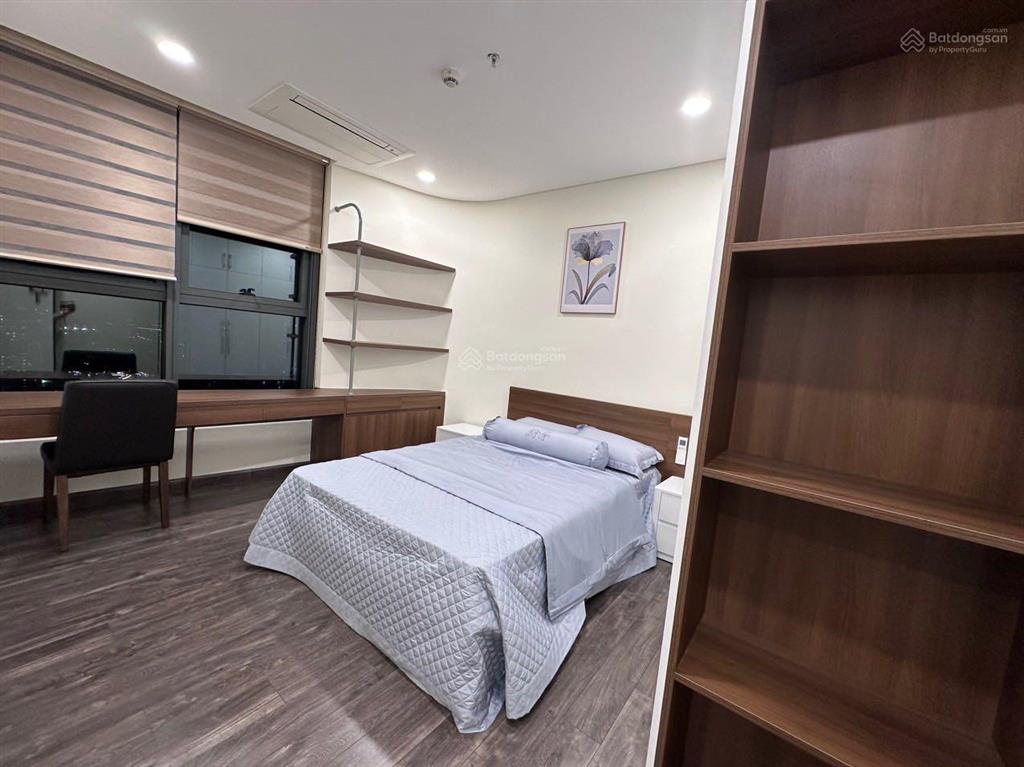 Em cho thuê căn 3pn đồ cơ bản đến full đồ khu n01, ngoại giao đoàn giá chỉ 16tr/th