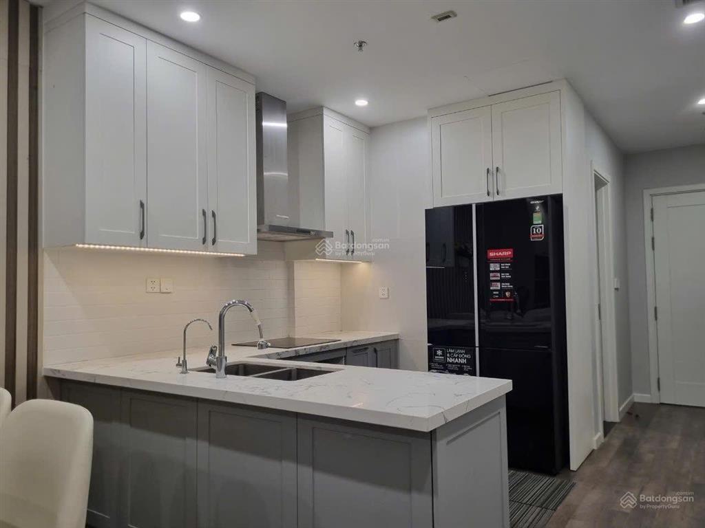 Em cần cho thuê căn hộ 3pn đồ từ cơ bản full đồ giá 19tr/th tại dự án the nine  phạm văn đồng