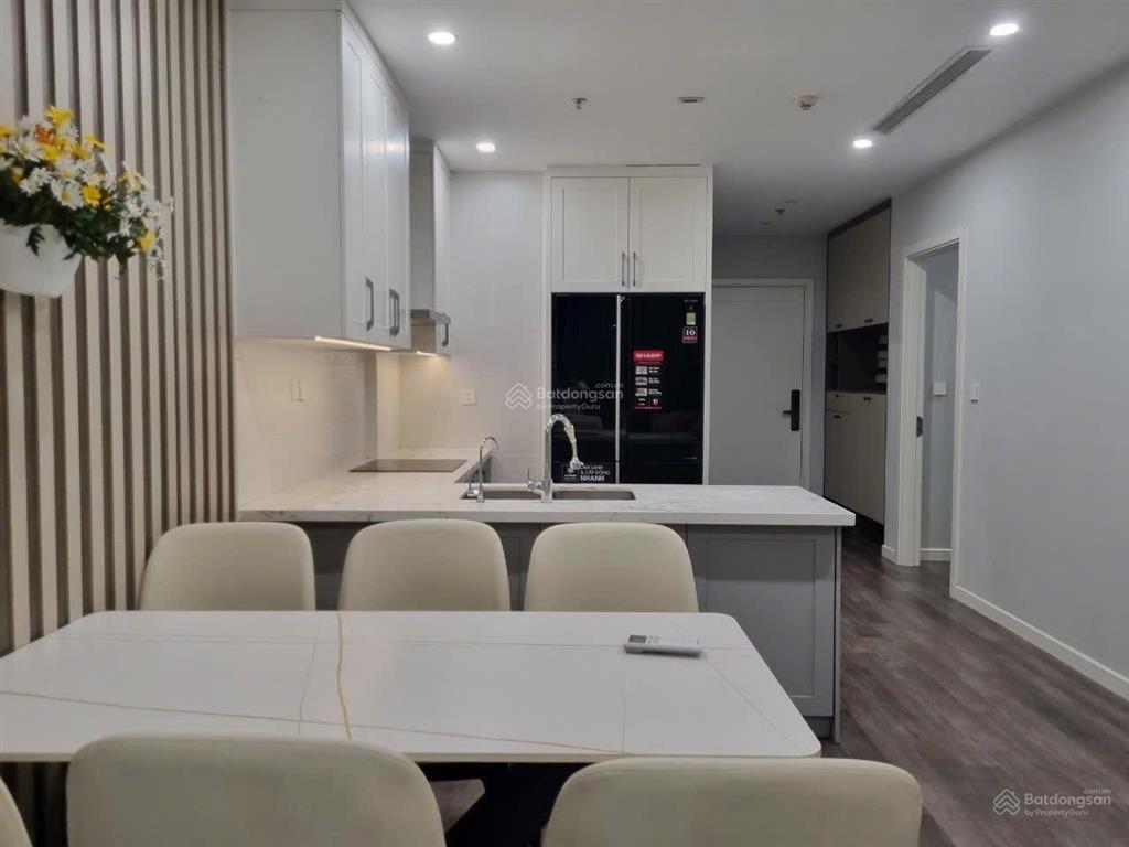 Em cần cho thuê căn hộ 3pn đồ từ cơ bản full đồ giá 19tr/th tại dự án the nine  phạm văn đồng