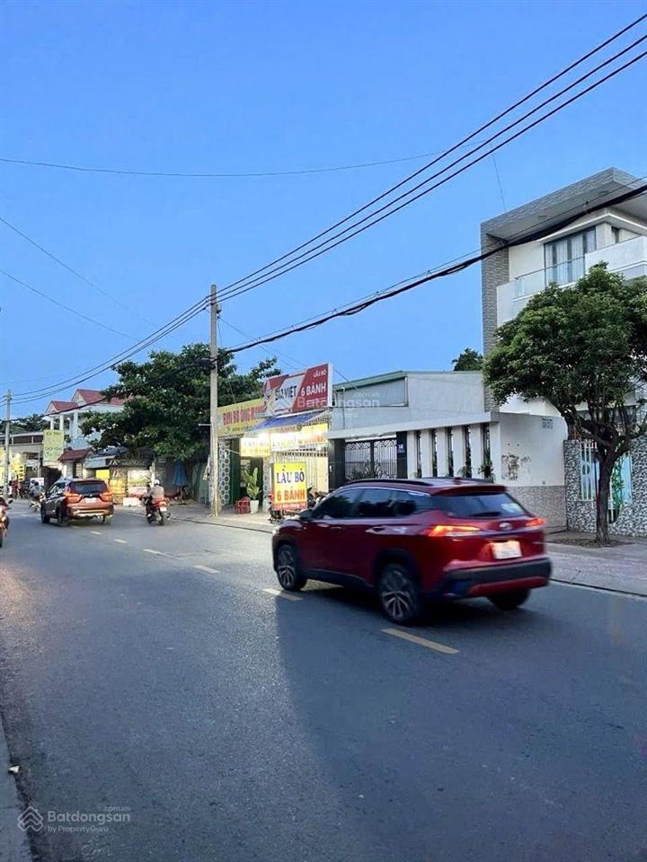 Biệt thự 3 tầng, 210m2, trung tâm tam bình, gần ql1a, tô ngọc vân, thủ đức chỉ 35tỷ.