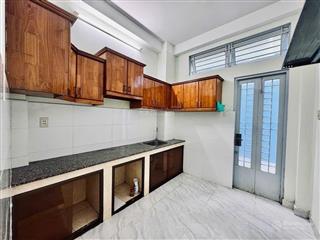 Chính chủ bán nhà nguyễn trọng tuyển, ngay chợ phạm văn hai, sẵn 3pn ở ngay  35m2  chỉ 5 tỷ nhỉnh