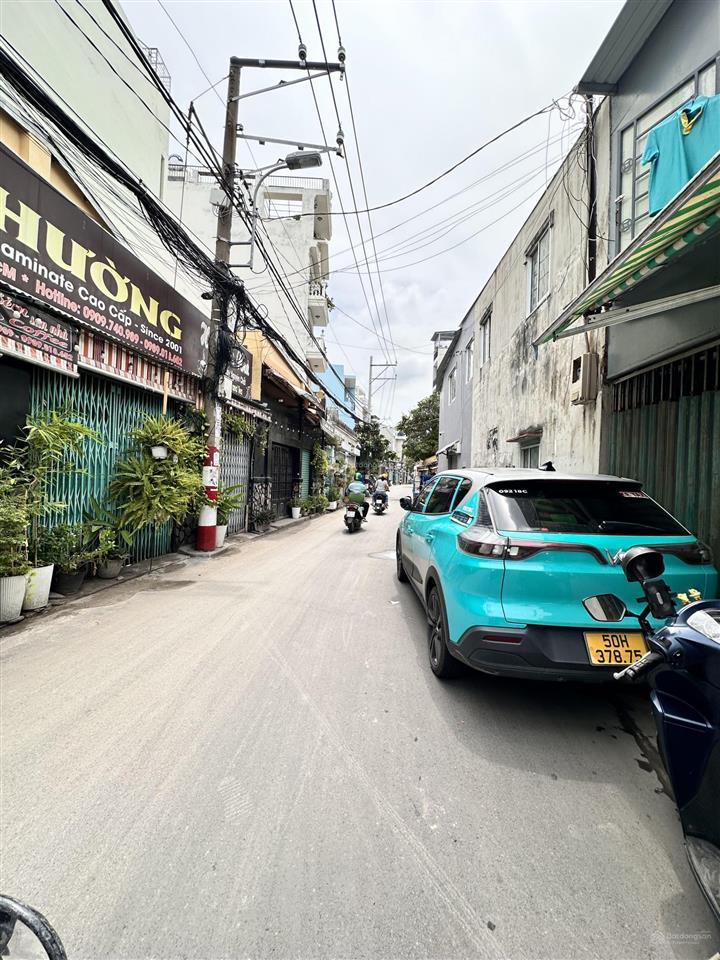 Nhà hxh ngay nhà thi đấu phú thọ, âu cơ lạc long quân giáp q10, q11  95m2 ngang 5.3m chỉ 9tỷ nhỉnh