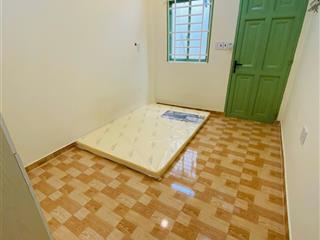 Phòng cửa sổ y hình ngay 383 lý thái tổ, quận 10