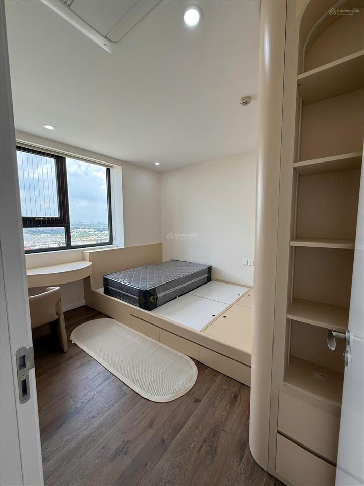 Hiếm! bán căn góc 3pn  2wc an quý hưng, 65m2, view sông cực đẹp