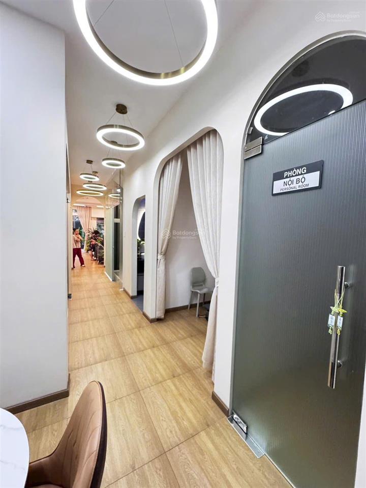 Bán gấp, viên kim cương ngay phố hoa phan xích long q.pn, dt 50m2, nh5mx12.5m, 5 tầng,chỉ 7tỷ 460