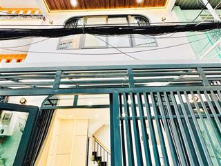 Dọn vào ở ngay chỉ 4.56 tỷ, bán nhà đường duy tân quận phú nhuận, dt 5x6m, 3 tầng mới cứng