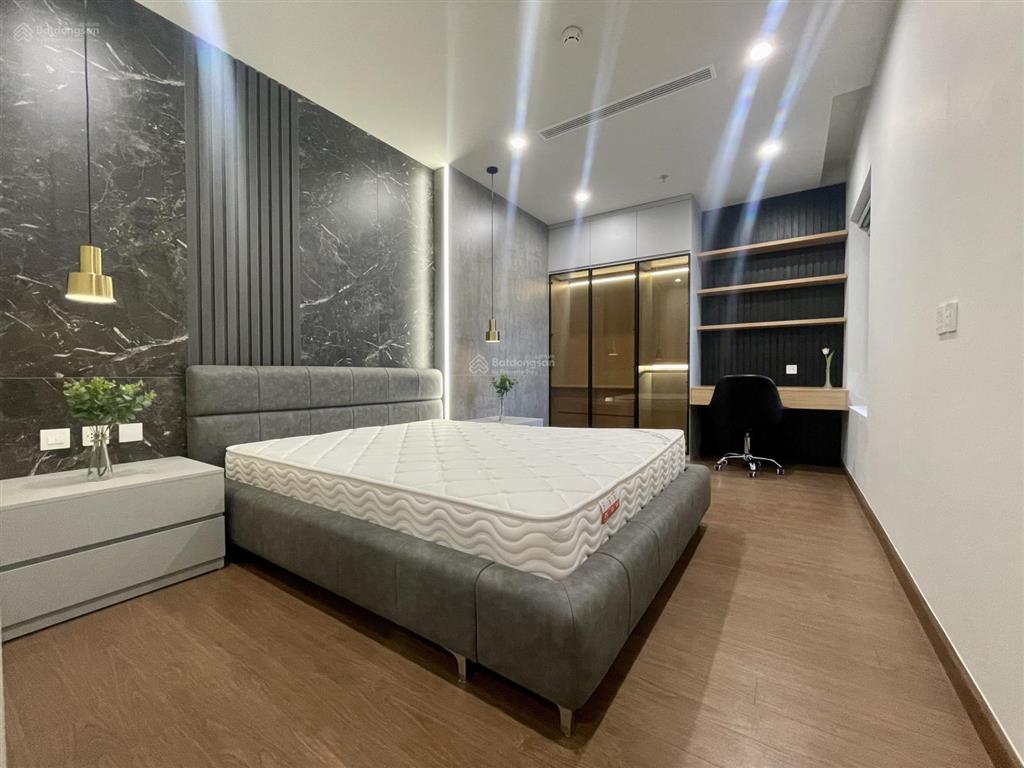 Em cho thuê ch 3pn, cơ bản hoặc full đồ cao cấp nhập khẩu, dự án chcc the nine 09 phạm văn đồng