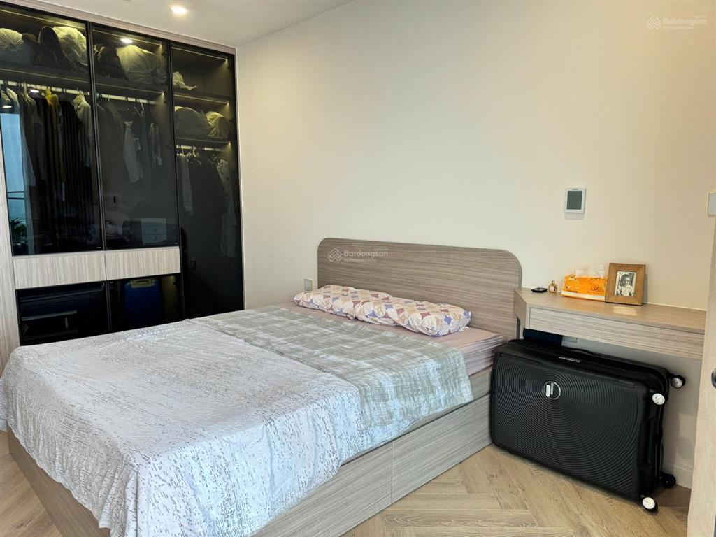 Cho thuê căn hộ dự án cao cấp 3pn full đồ dự án sunshine golden river, phú thượng